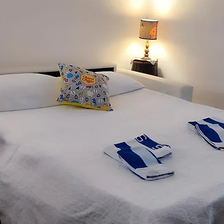 Tirona - Apartman *