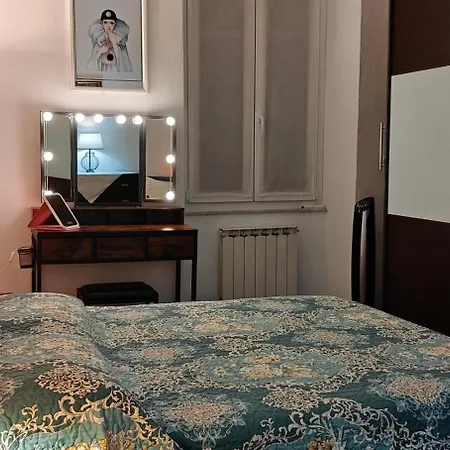 Tirona - Apartamento La Spezia