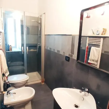 Tirona - Διαμέρισμα Λα Σπέτσια