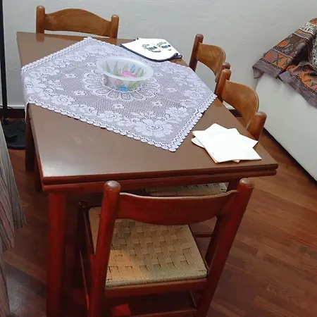 Tirona - * Λα Σπέτσια